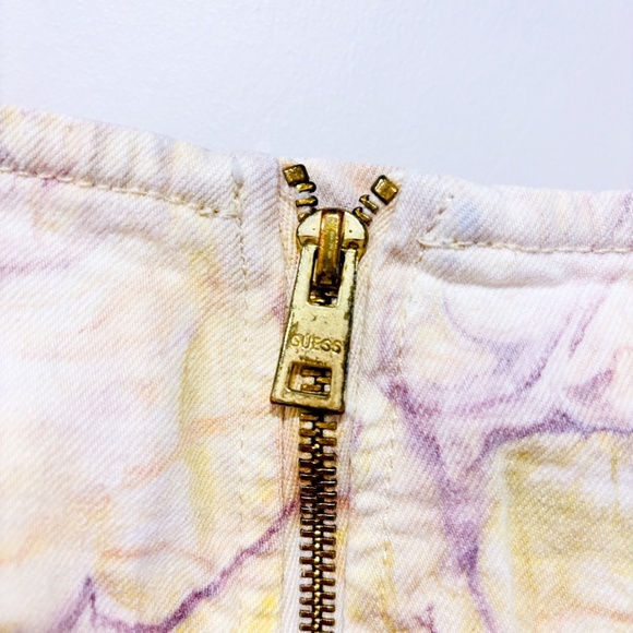 GUESS – Beige & purple marble denim crop top | Zip-front | Size S * - Picture 6 of 10